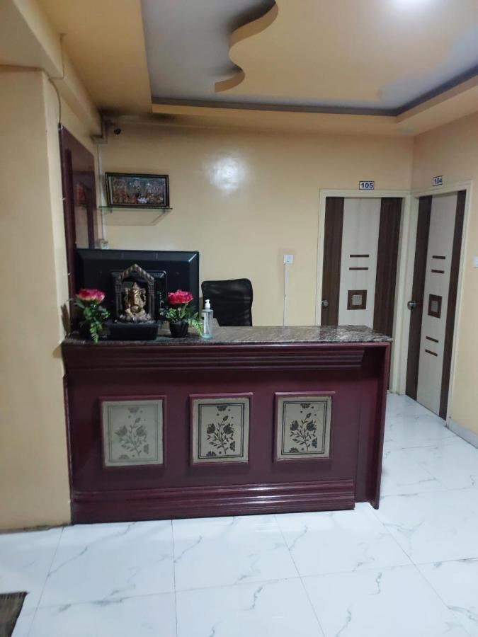 העיר בנגלור Mandara Comforts Hotel מראה חיצוני תמונה